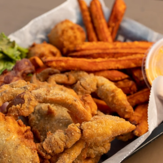 (2) Soft Shell Crab Platter w/2 Sides