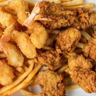 Shrimp, Scallop and Oyster Combo Platter